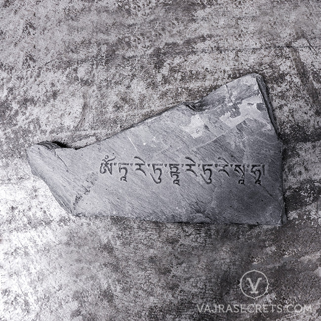 Dedicate A Mantra Stone – Kechara Services